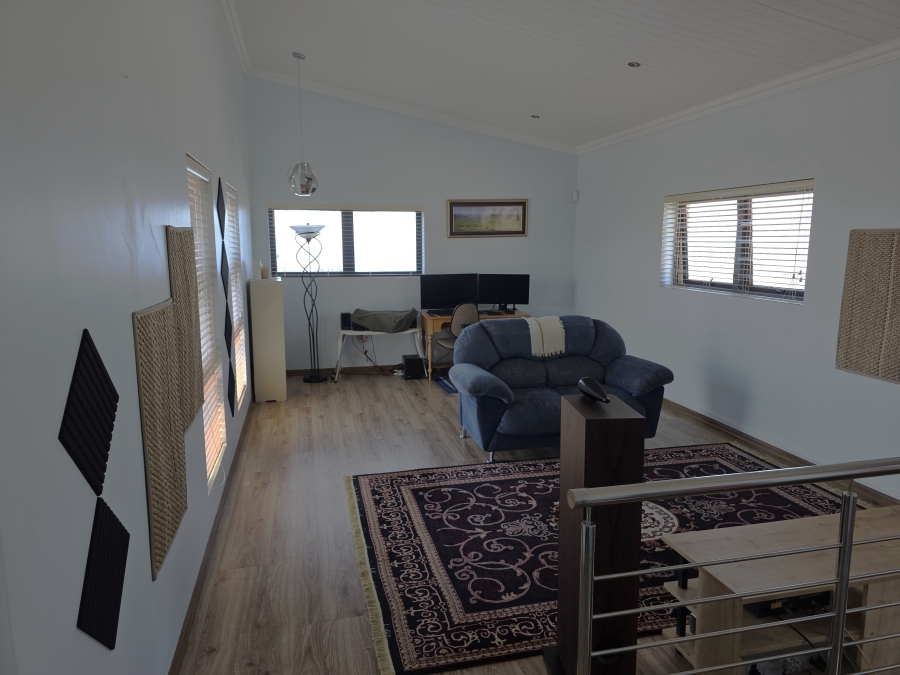 3 Bedroom Property for Sale in Dana Bay Western Cape